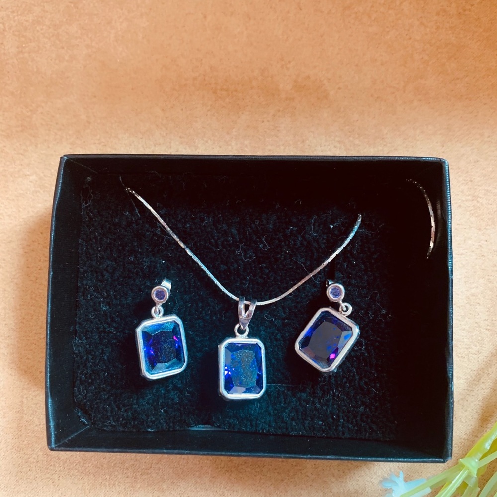 Silver Purple Stone Set